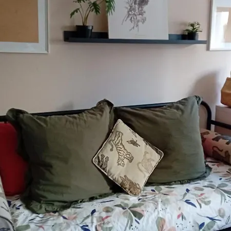 Vivienda En Casco Antiguo De Apartamento Vigo